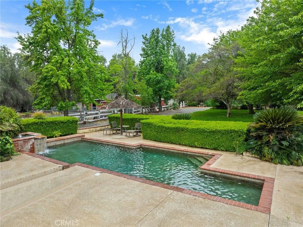 Photo of 32162 Leslie St, Wildomar, CA 92595 (MLS # SW26085455)