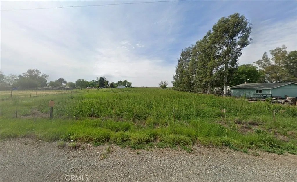 6915 Midway