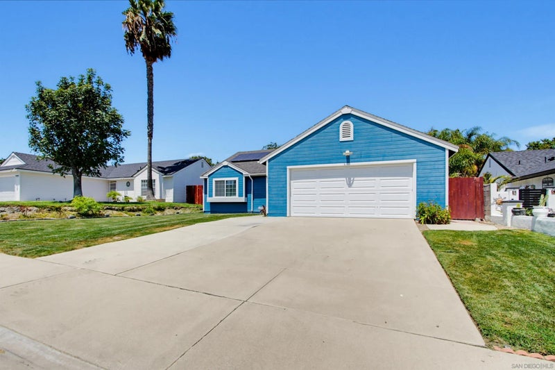 5117 Greenbrook