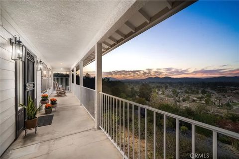 Tiny photo for 3055 Tyler St, Riverside, CA 92503 (MLS # IV25253946)