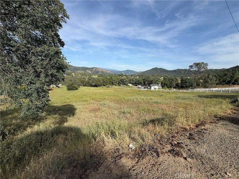 0 Burrough Valley
