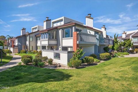 Photo of 3464 Sunset Lane, Oxnard, CA 93035 (MLS # V1-34618)