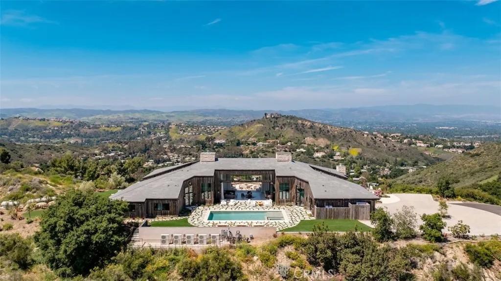 3121 Old Topanga Canyon Road
