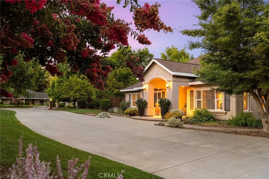 13966 Carriage Estates Way