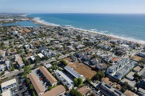 Photo of 318 Juniper Avenue #15, Carlsbad, CA 92008 (MLS # NDP2603855)