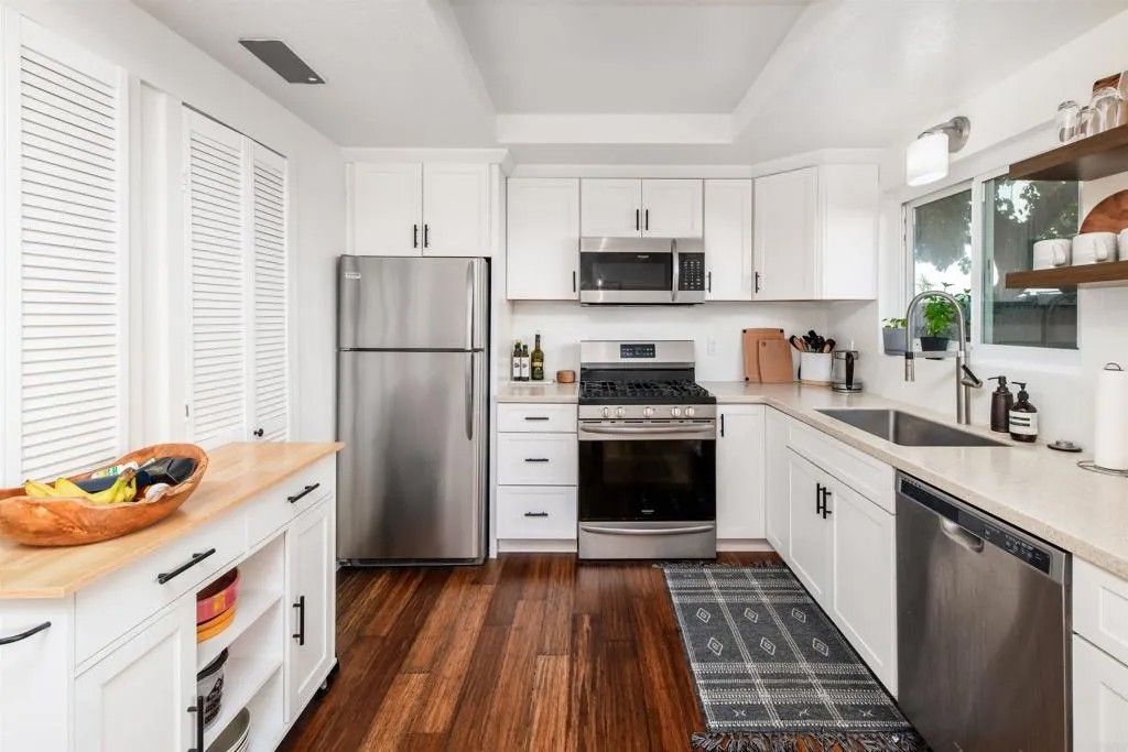 Photo of 318 Juniper Avenue #15, Carlsbad, CA 92008 (MLS # NDP2603855)