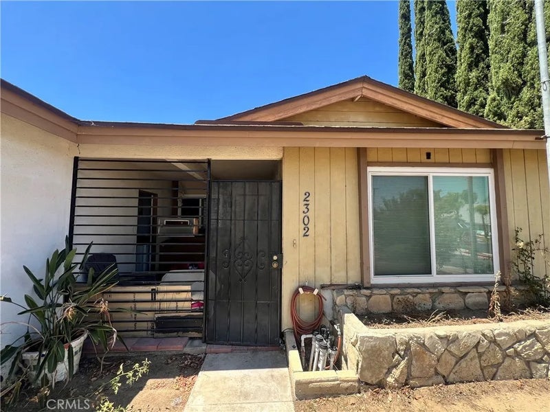2302 Avenida Del Vista