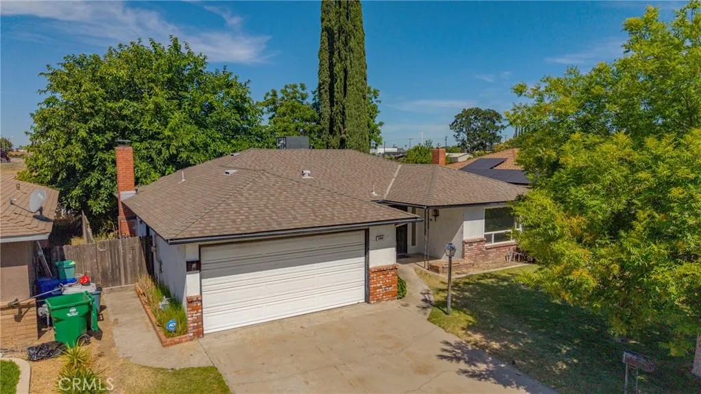 2949 Hillcrest