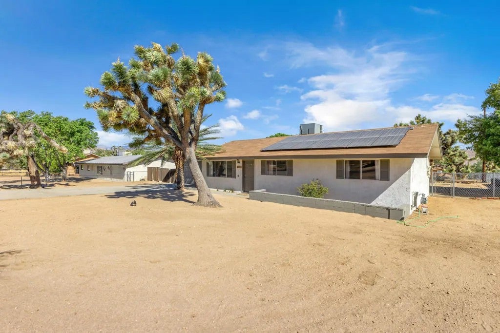 56616 Mountain View Trail