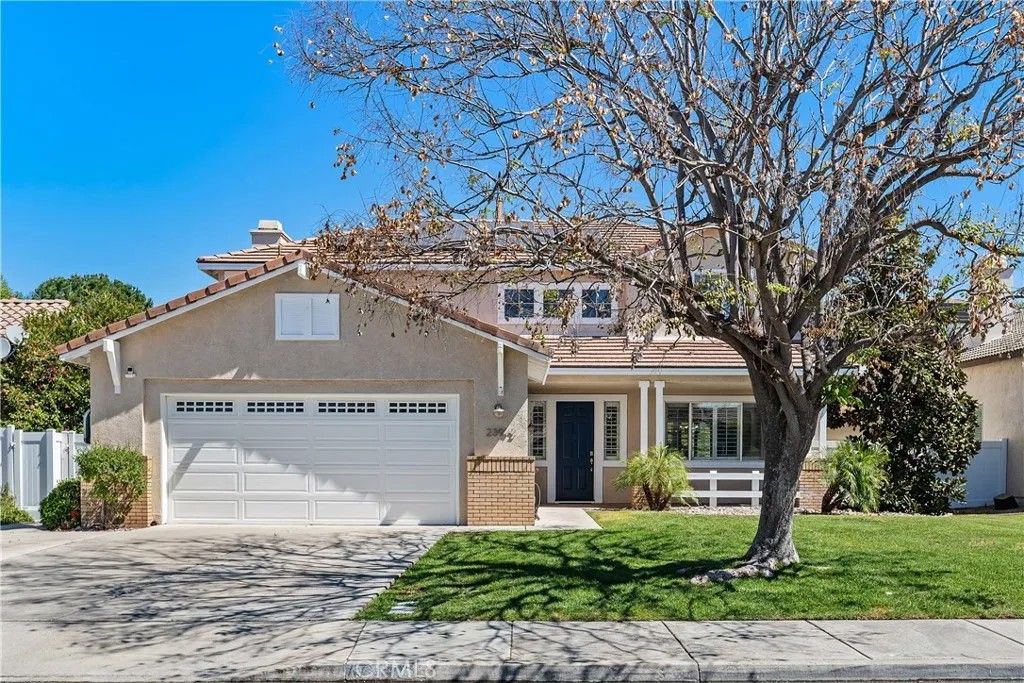 Photo of 23992 Chatenay Ln, Murrieta, CA 92562 (MLS # SW26062851)