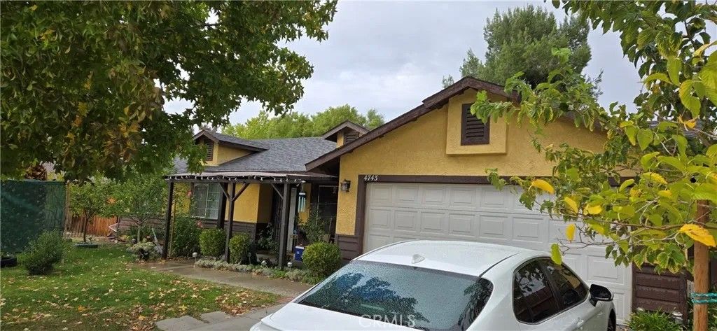 Photo of 4743 E Avenue R2, Palmdale, CA 93552 (MLS # SR25267365)