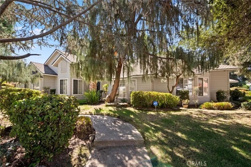 10779 N Silver Lake