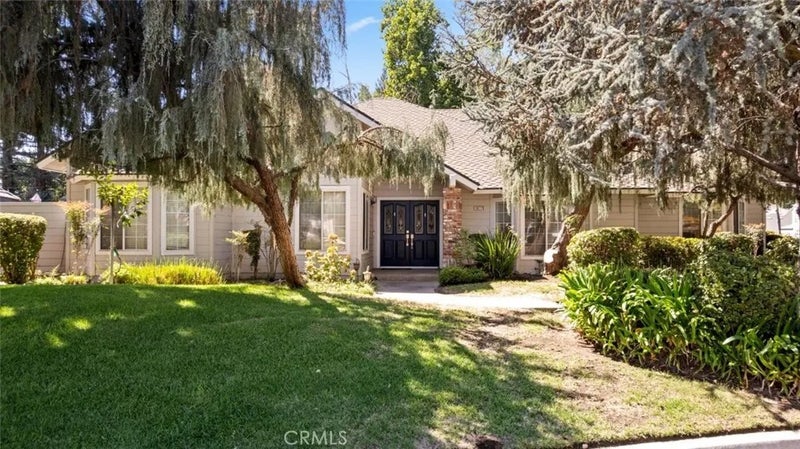10779 N Silver Lake
