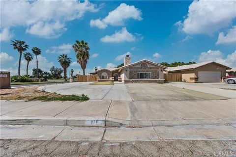 Photo of 145 Eunice Cir, Blythe, CA 92225 (MLS # DW26060990)