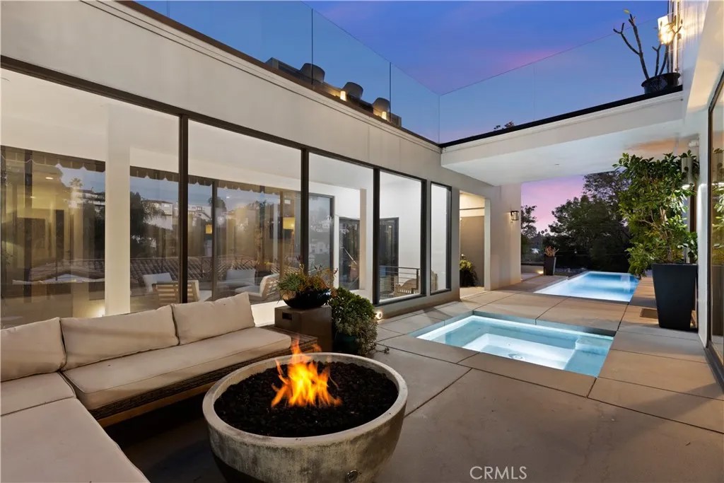2746 Rinconia Drive