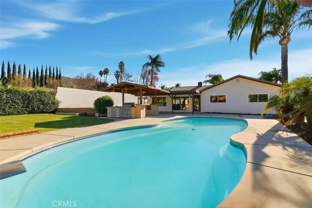 Photo of 6625 Karen Ln, Jurupa Valley, CA 92509 (MLS # OC26012686)