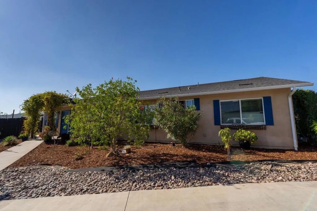 Photo of 31454 Palos Verdes Drive, Escondido, CA 92026 (MLS # NDP2510781)