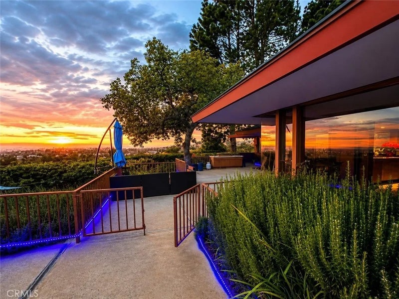 540 Reposado Drive