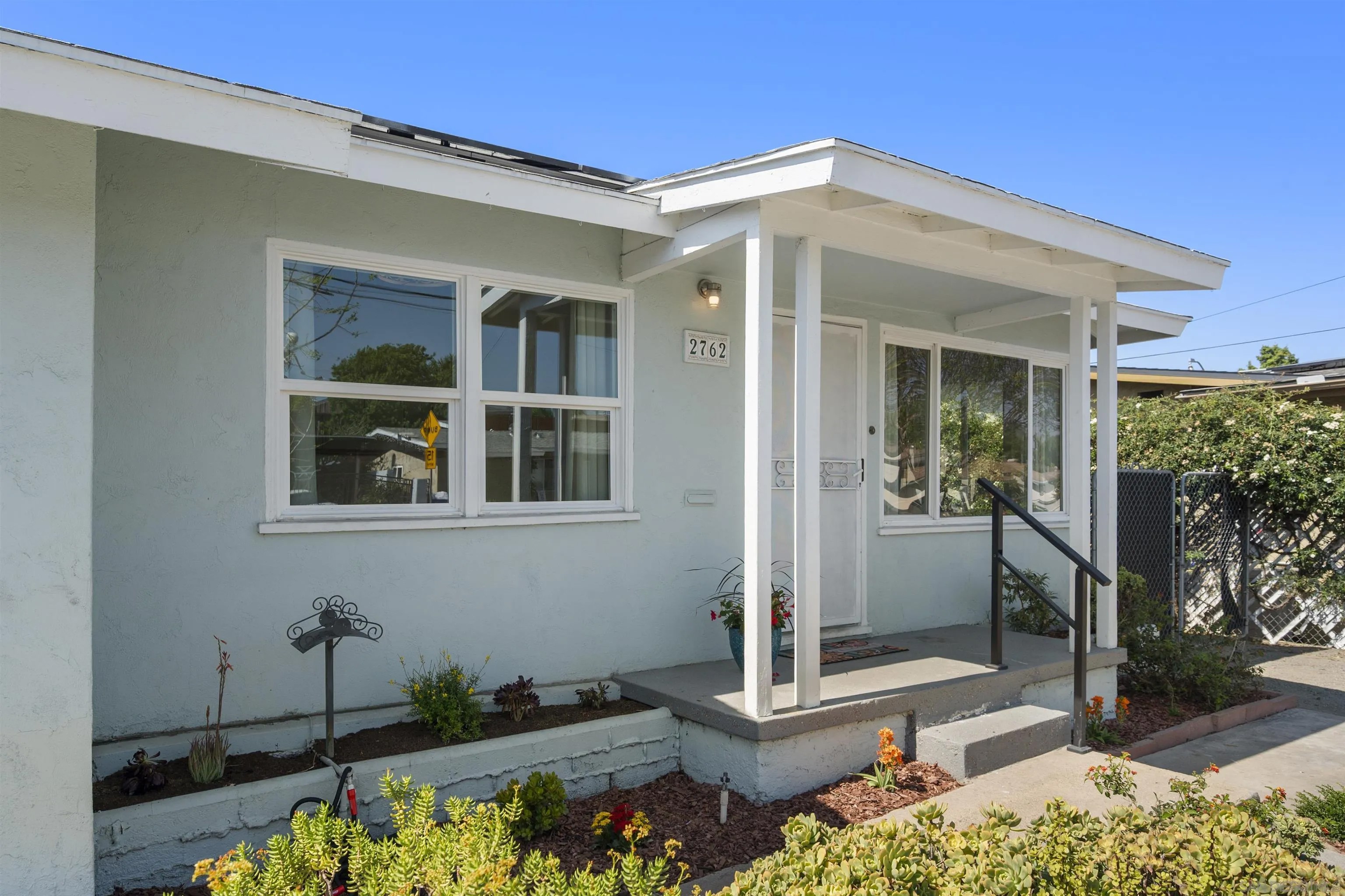 2762 Ridge View Drive