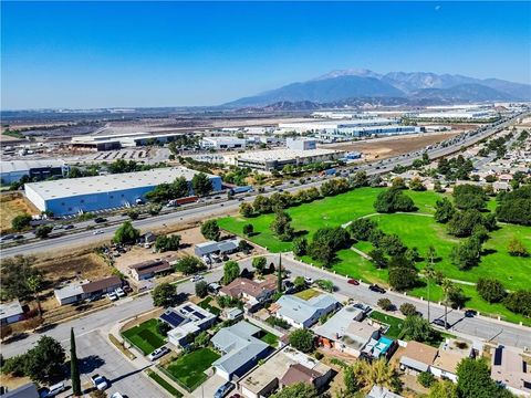 Tiny photo for 5615 Buckboard Dr, San Bernardino, CA 92407 (MLS # IV25238847)