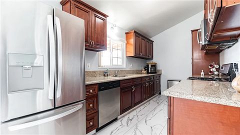 Tiny photo for 5615 Buckboard Dr, San Bernardino, CA 92407 (MLS # IV25238847)