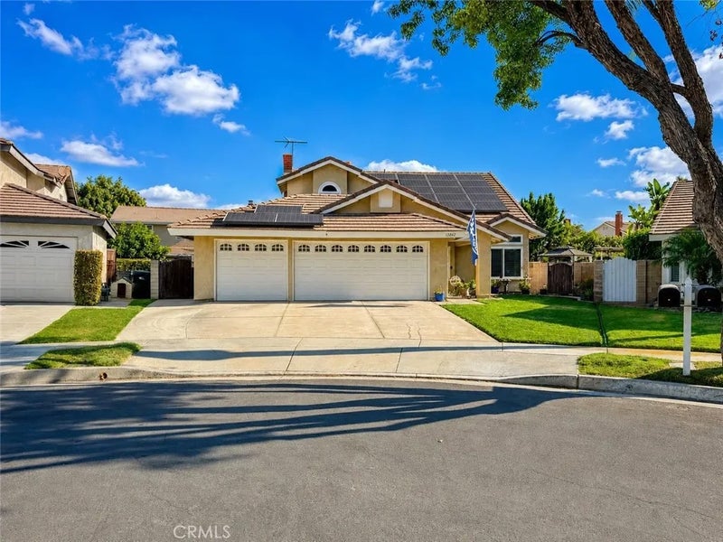 13842 Dartmouth Court