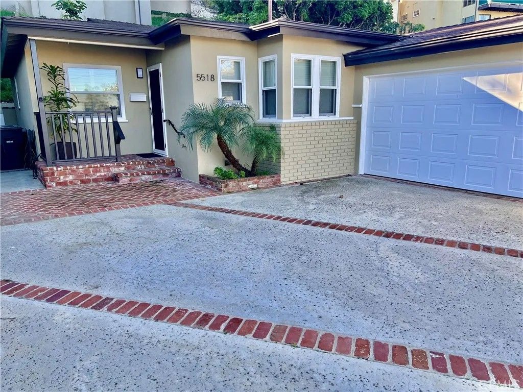 Photo of 5518 Riviera Way, Torrance, CA 90505 (MLS # PV26013389)