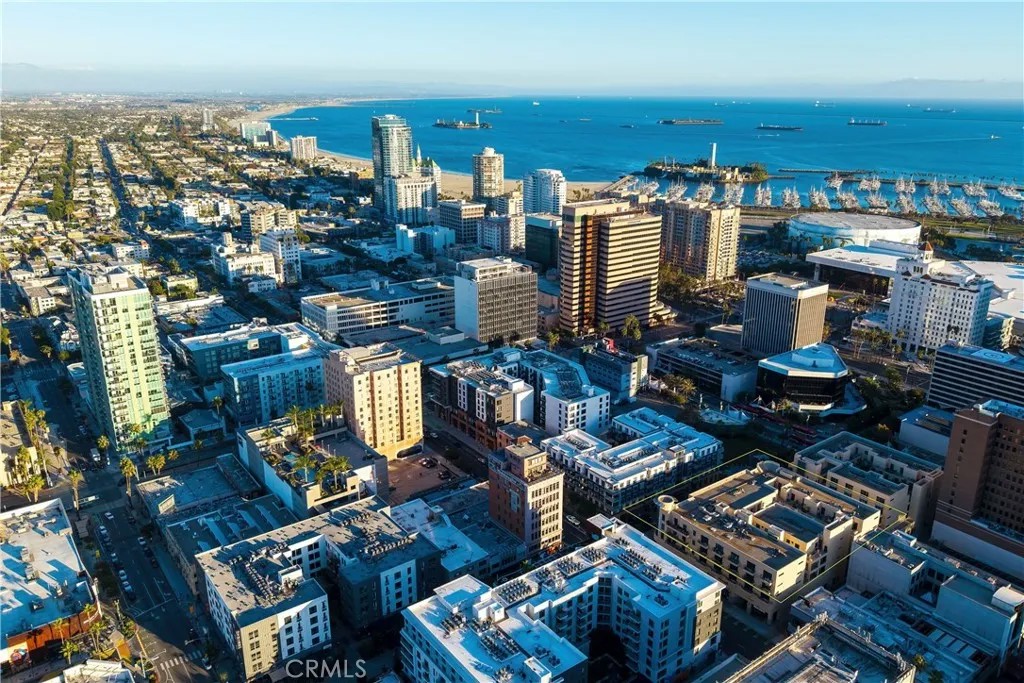133 N The Promenade North 426