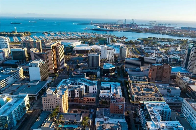 133 The Promenade North 426