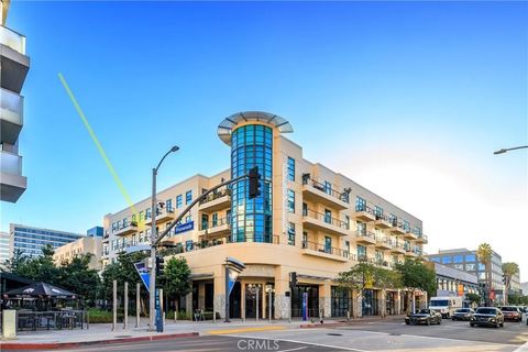 Photo of 133 N The Promenade #426, Long Beach, CA 90802 (MLS # SB25246926) Photo of 133 N The Promenade #426, Long Beach, CA 90802 (MLS # SB25246926)