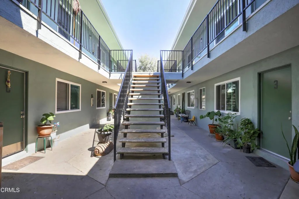 540 Cuesta Del Mar Drive
