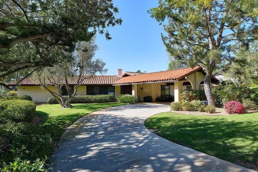 Photo of 18540 Polvera Drive, San Diego, CA 92128 (MLS # NDP2601317)