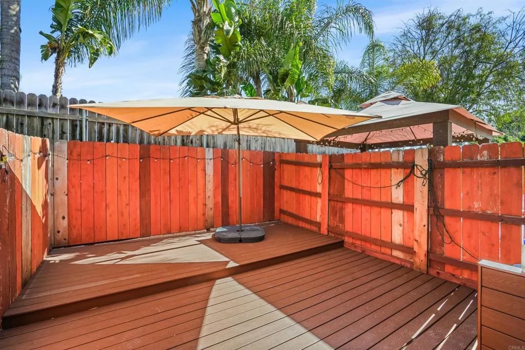 1465 E Lexington Avenue 12E