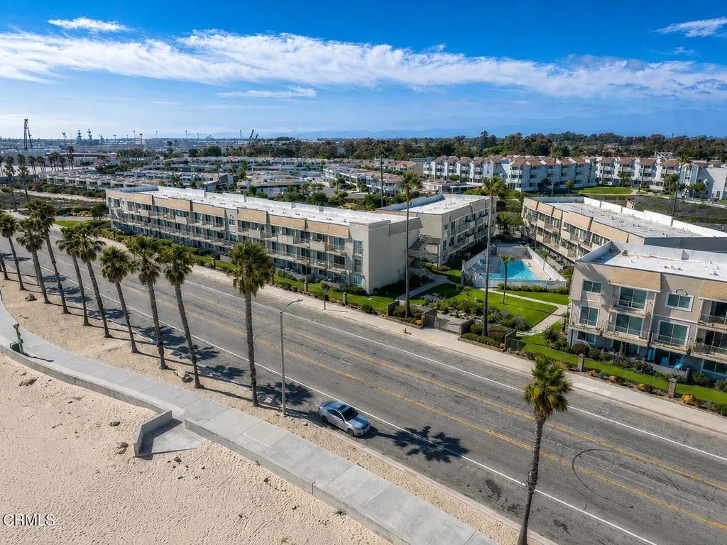 201 E Surfside Drive