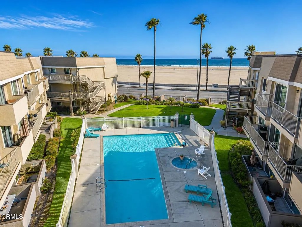 201 E Surfside Drive