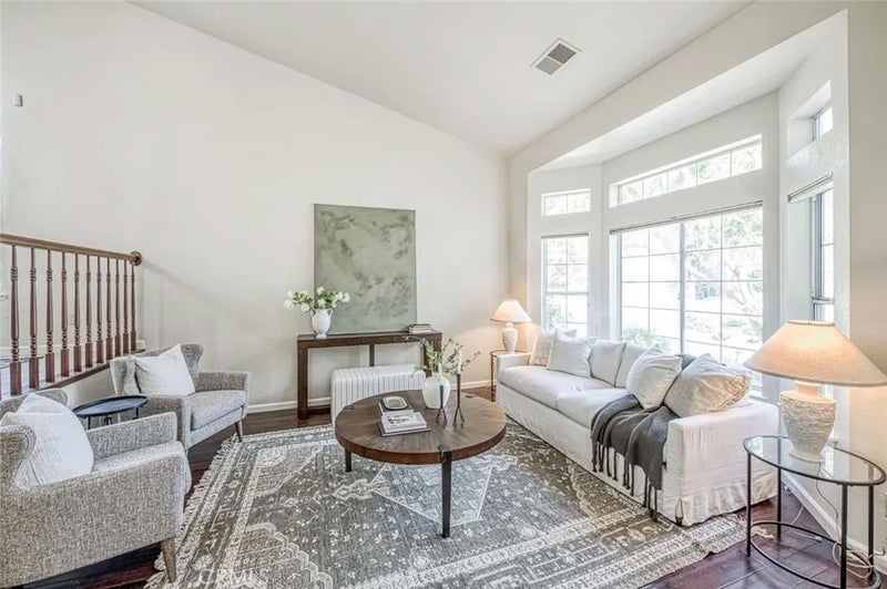 1170 N Homsy