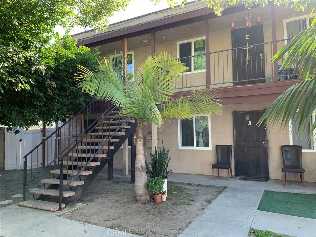 2942 W Floyd Avenue