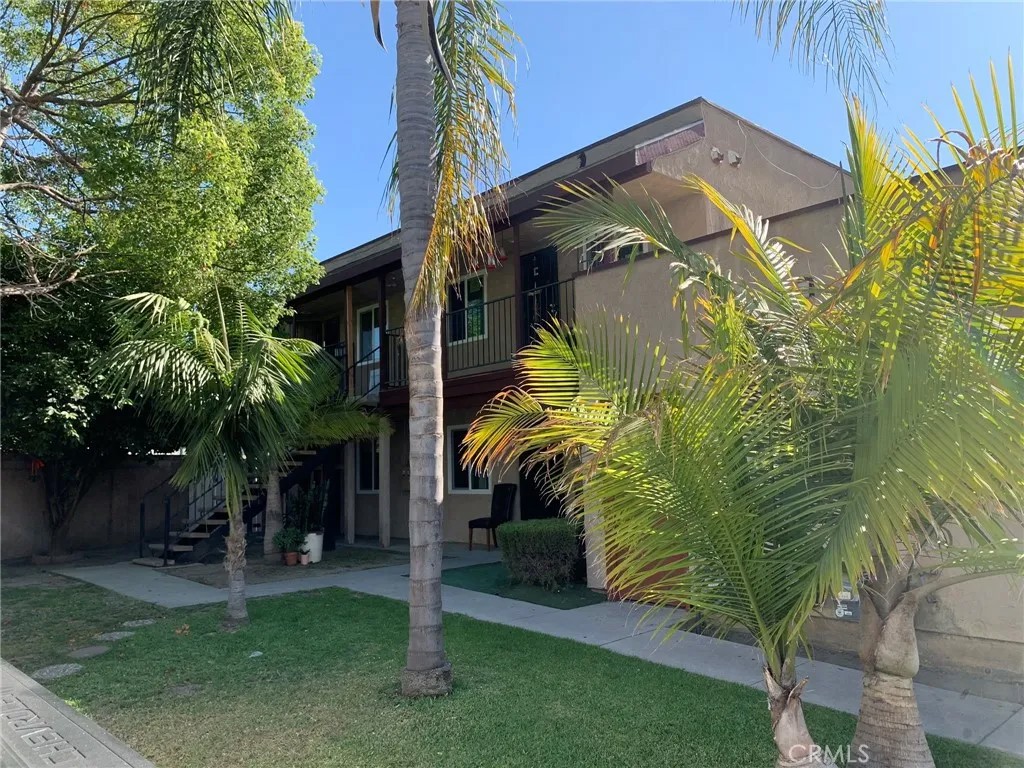 2942 W Floyd Avenue