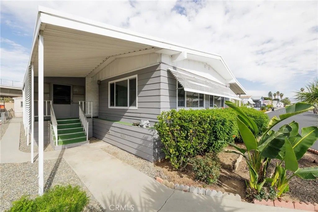 Photo of 3700 Buchanan St #105, Riverside, CA 92503 (MLS # IV26017463)