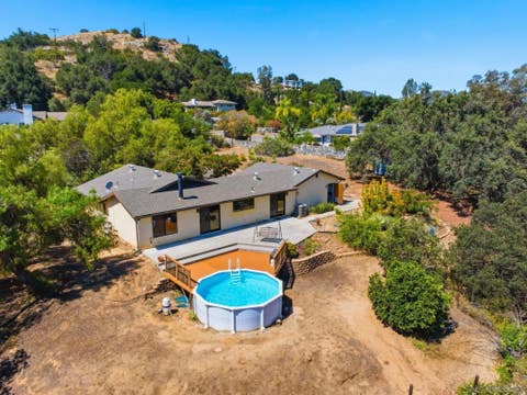 Photo of 19462 Split Rock Rd, Ramona, CA 92065 (MLS # 260014603)