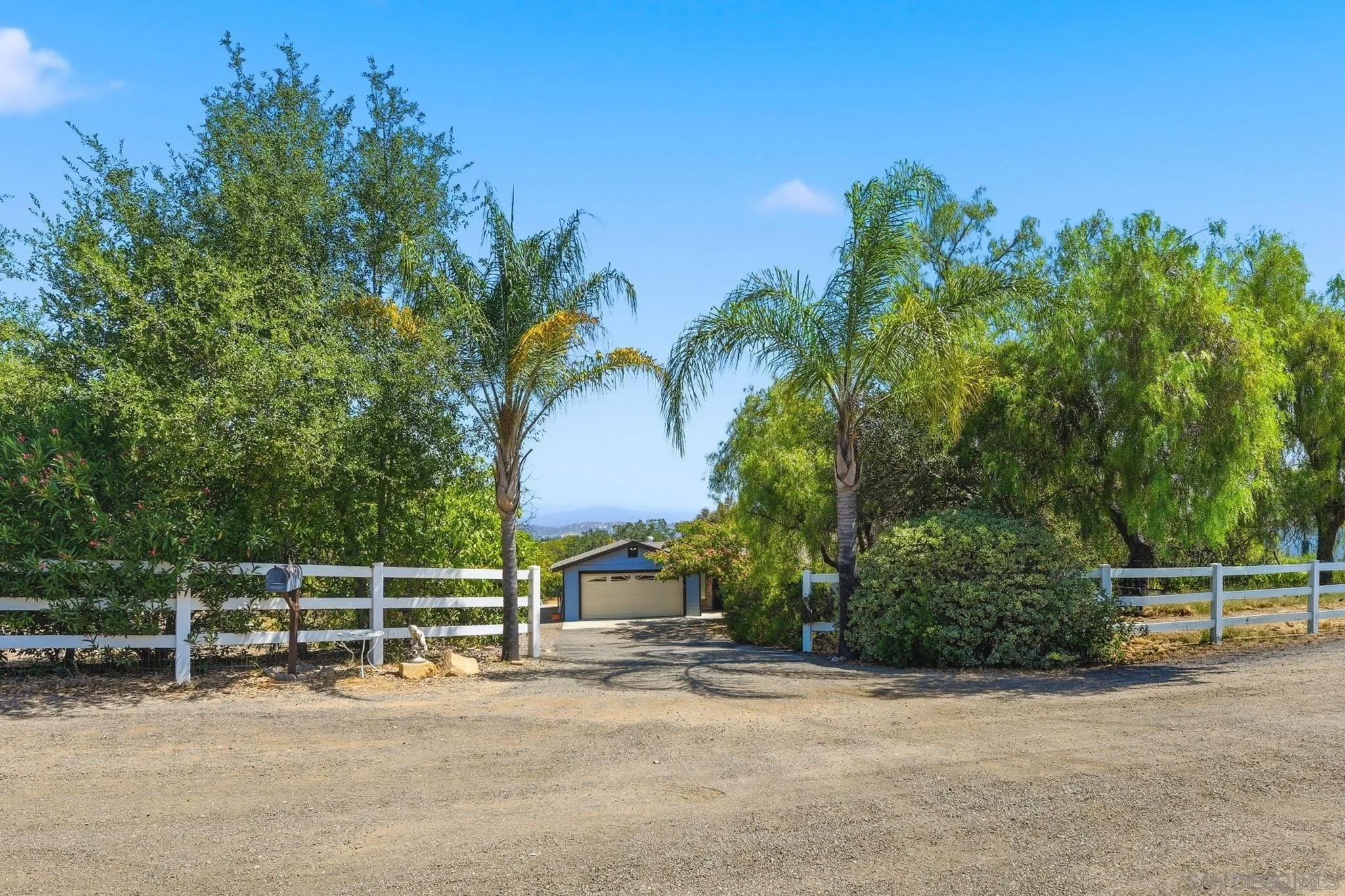 19462 Split Rock Rd