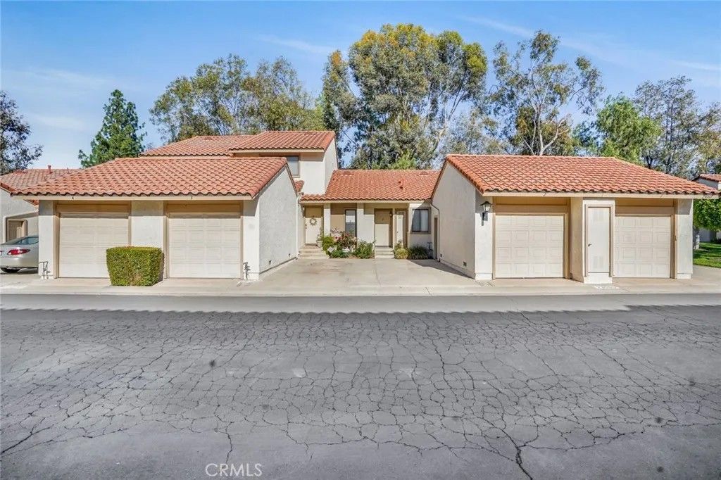 Photo of 23060 Paseo De Terrado #2, Diamond Bar, CA 91765 (MLS # WS25281935)