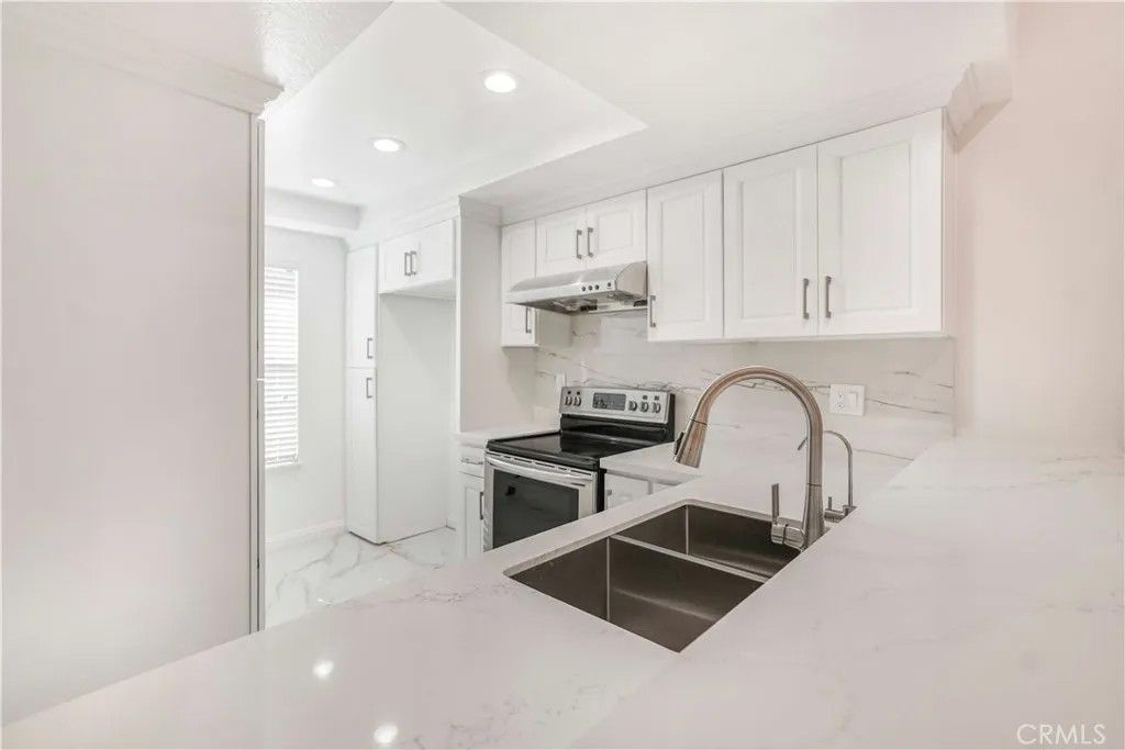 Photo of 23060 Paseo De Terrado #2, Diamond Bar, CA 91765 (MLS # WS25281935)