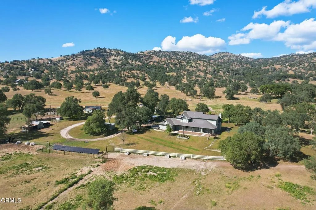 3479 Poso Flat Road