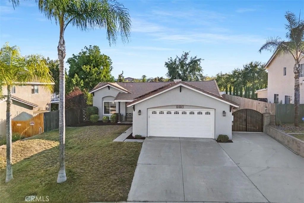 Photo of 24667 Malbec St, Murrieta, CA 92562 (MLS # ND25214066)