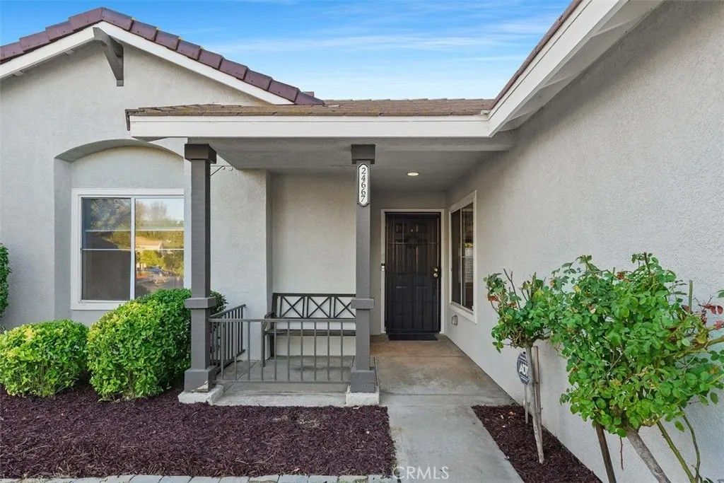 Photo of 24667 Malbec St, Murrieta, CA 92562 (MLS # ND25214066)