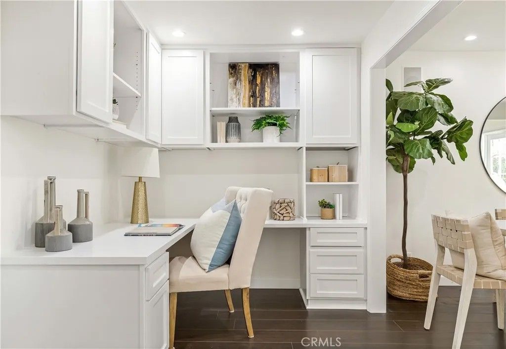 Photo of 766 Tustin Ave #5, Newport Beach, CA 92663 (MLS # NP26003802)