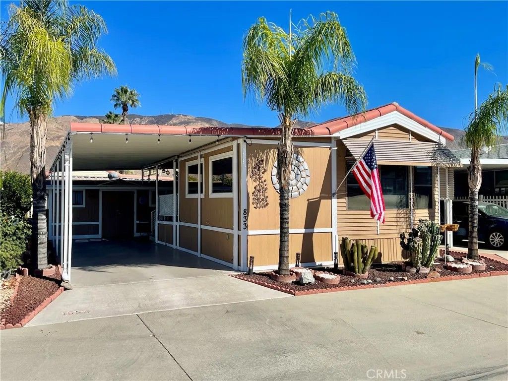 Photo of 833 Chestnut Drive, San Jacinto, CA 92583 (MLS # SW24225140)