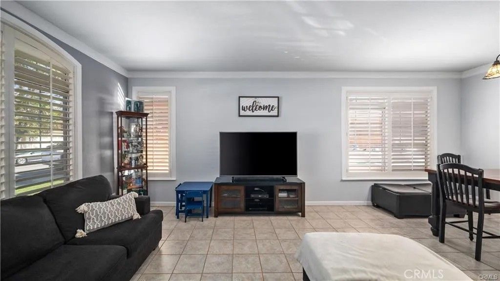 Photo of 37168 Santa Rosa Glen, Murrieta, CA 92562 (MLS # DW25239589)