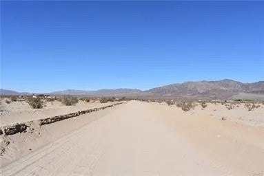 0 Shadow Mountain